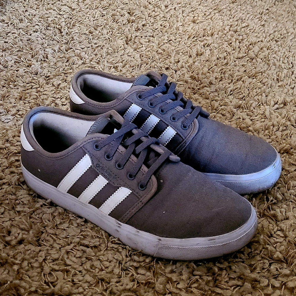 adidas Originals Seeley XT Canvas